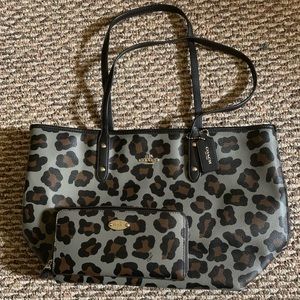 Coach tote with matching wallet